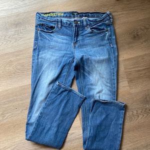 J. Crew Women’s Matchstick medium wash jeans